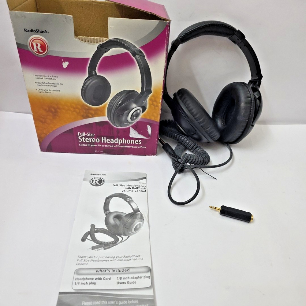 Radio Shack Black Stereo Comfort Headphones 33-1225 W/ Box Book & Adapter Clean
